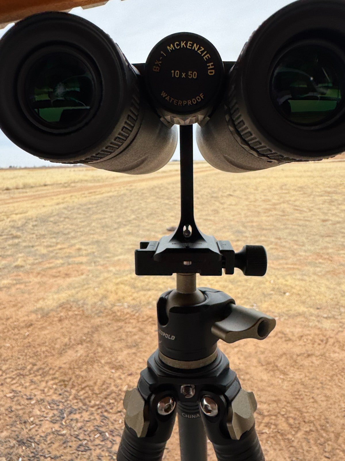 Linkogear BM-01 Bino Adapter Arca Swiss & 1/4-20 Mount Aluminum